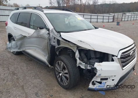 2021 Subaru Ascent Premium из США, поврежденный, VIN 4S4WMAHD8M3445341